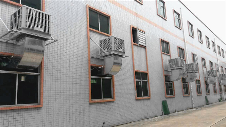 箱包車間廠房降溫設(shè)備/怎樣安裝環(huán)?？照{(diào)